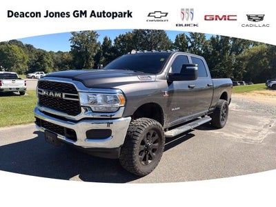 2023 RAM 2500 Tradesman Crew Cab 4x4 6'4" Box
