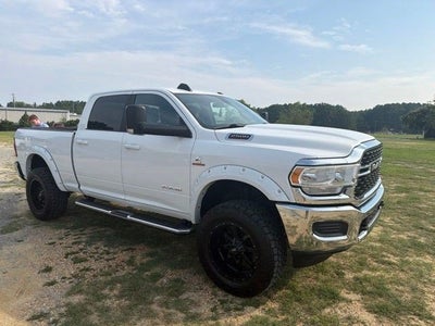 2022 RAM 2500 Big Horn Crew Cab 4x4 6'4" Box