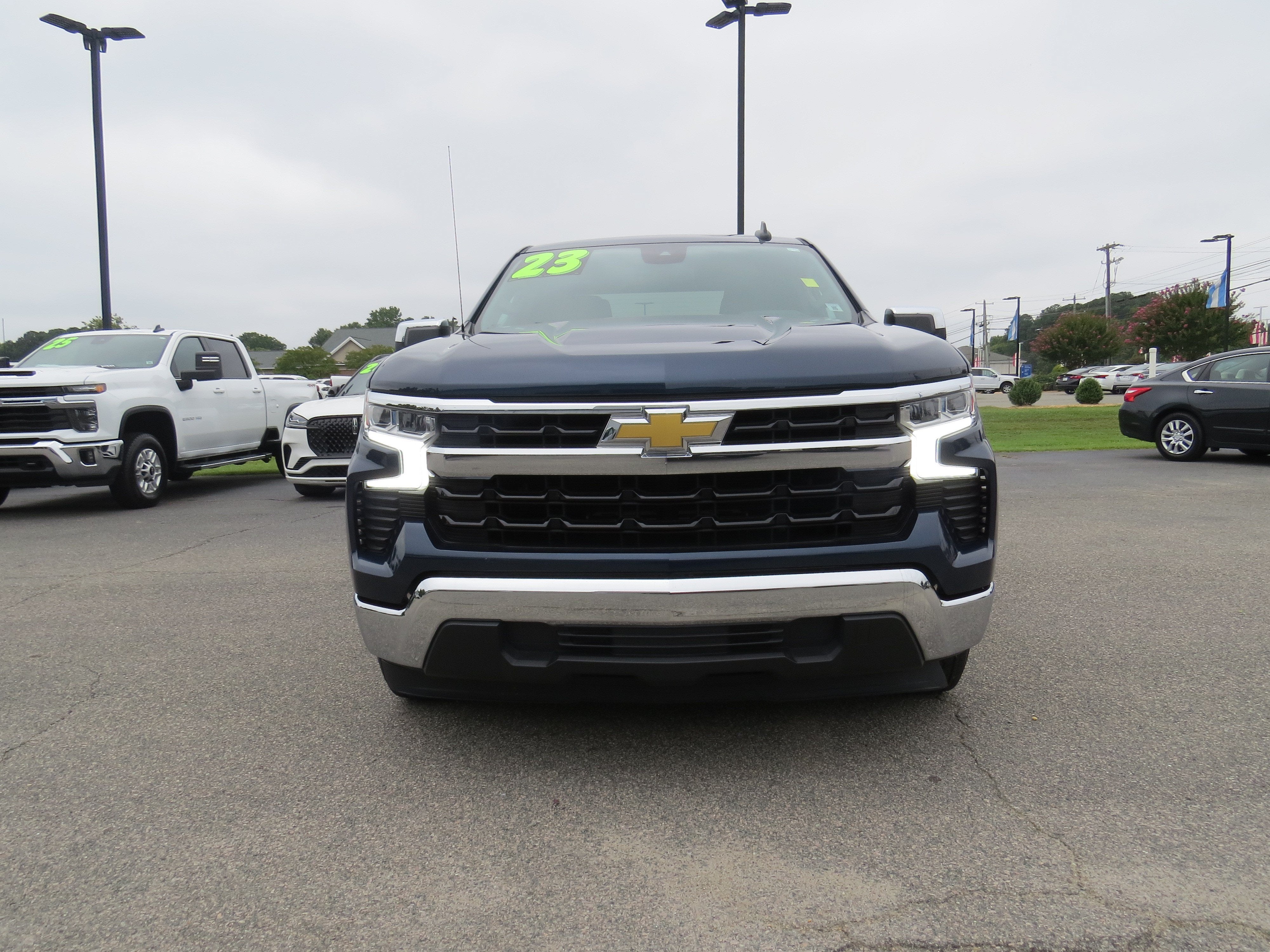 2023 Chevrolet Silverado 1500 LT