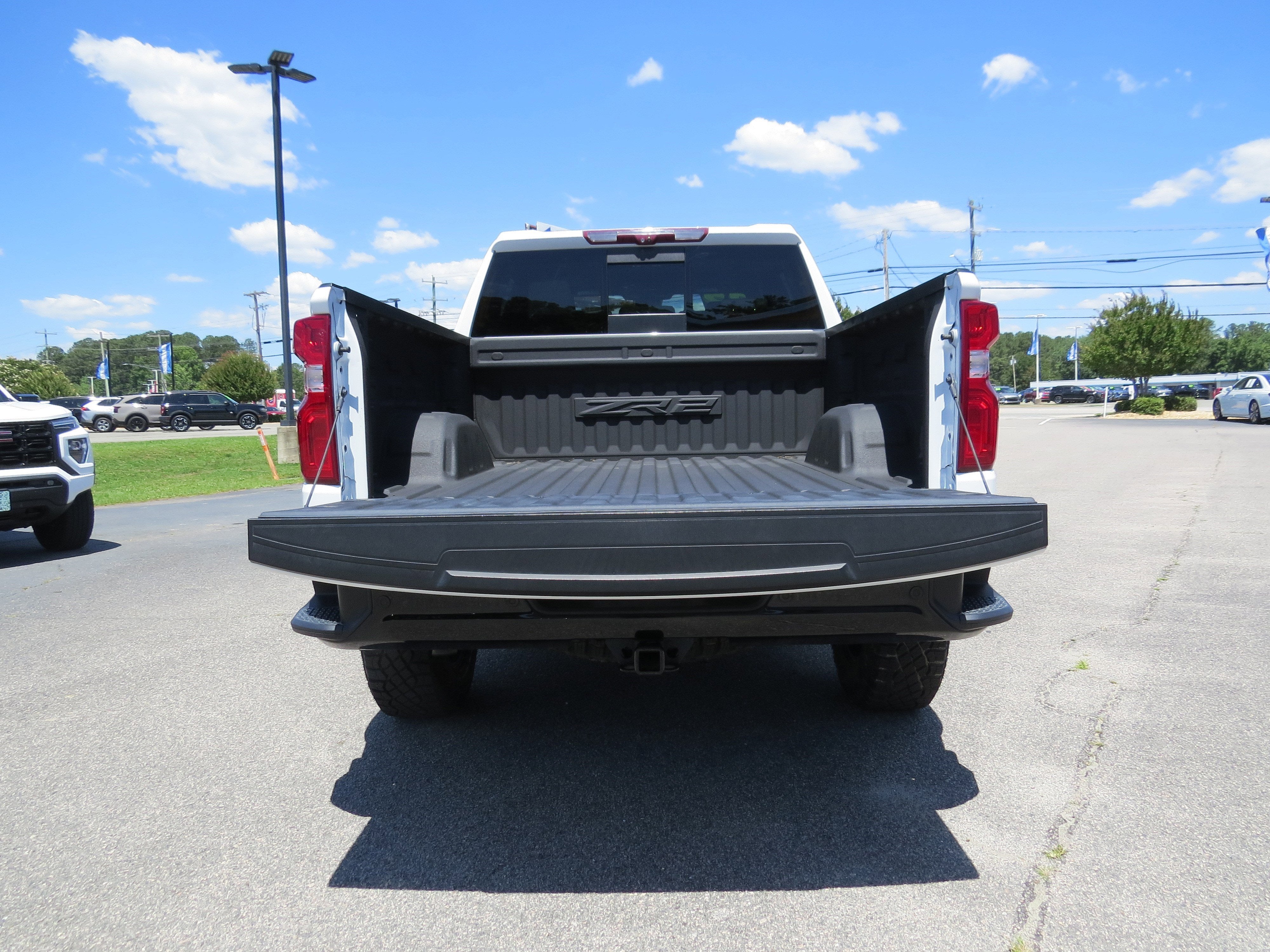 2023 Chevrolet Silverado 1500 ZR2