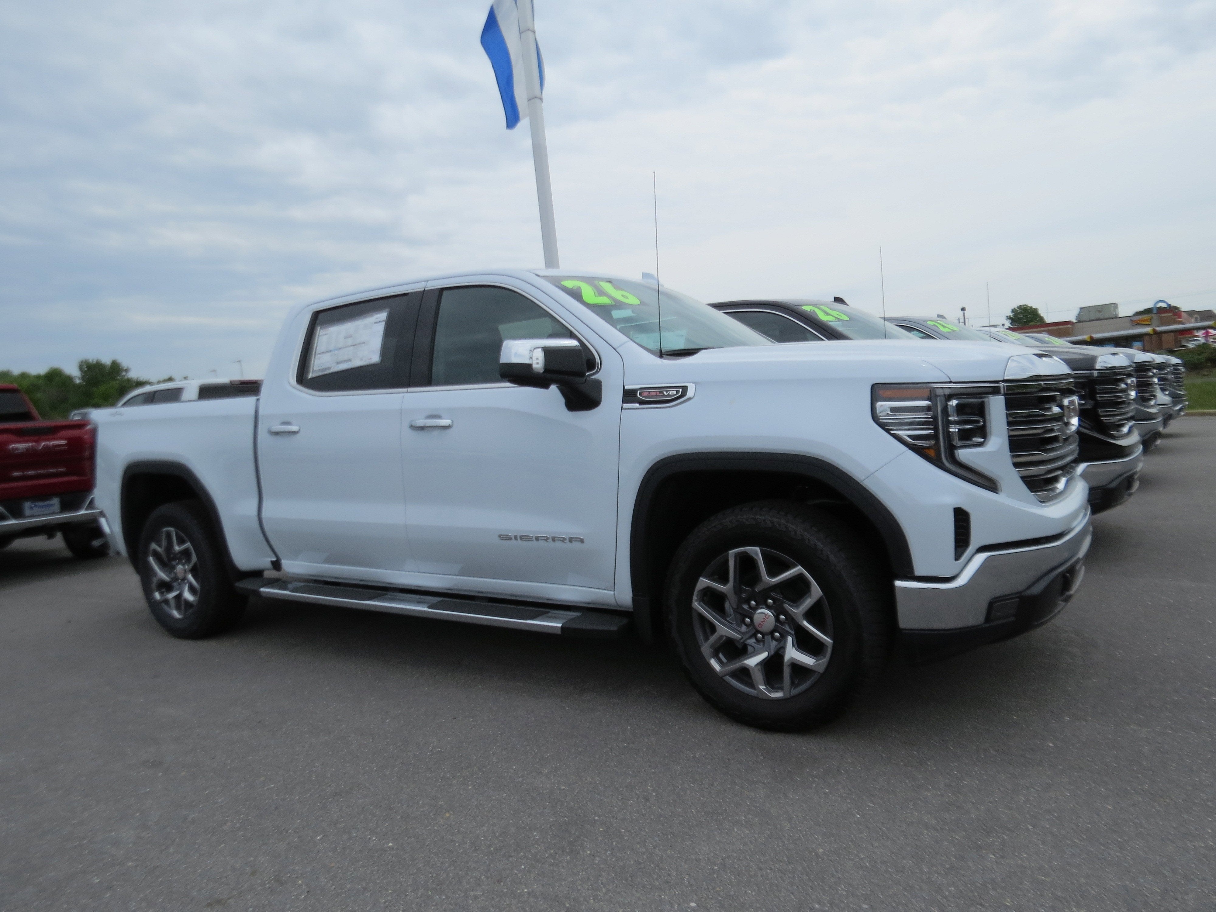 2026 GMC Sierra 1500 SLT
