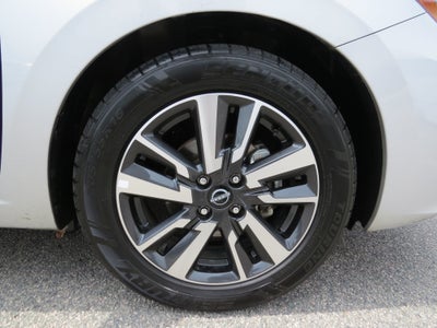 2024 Nissan Versa SV