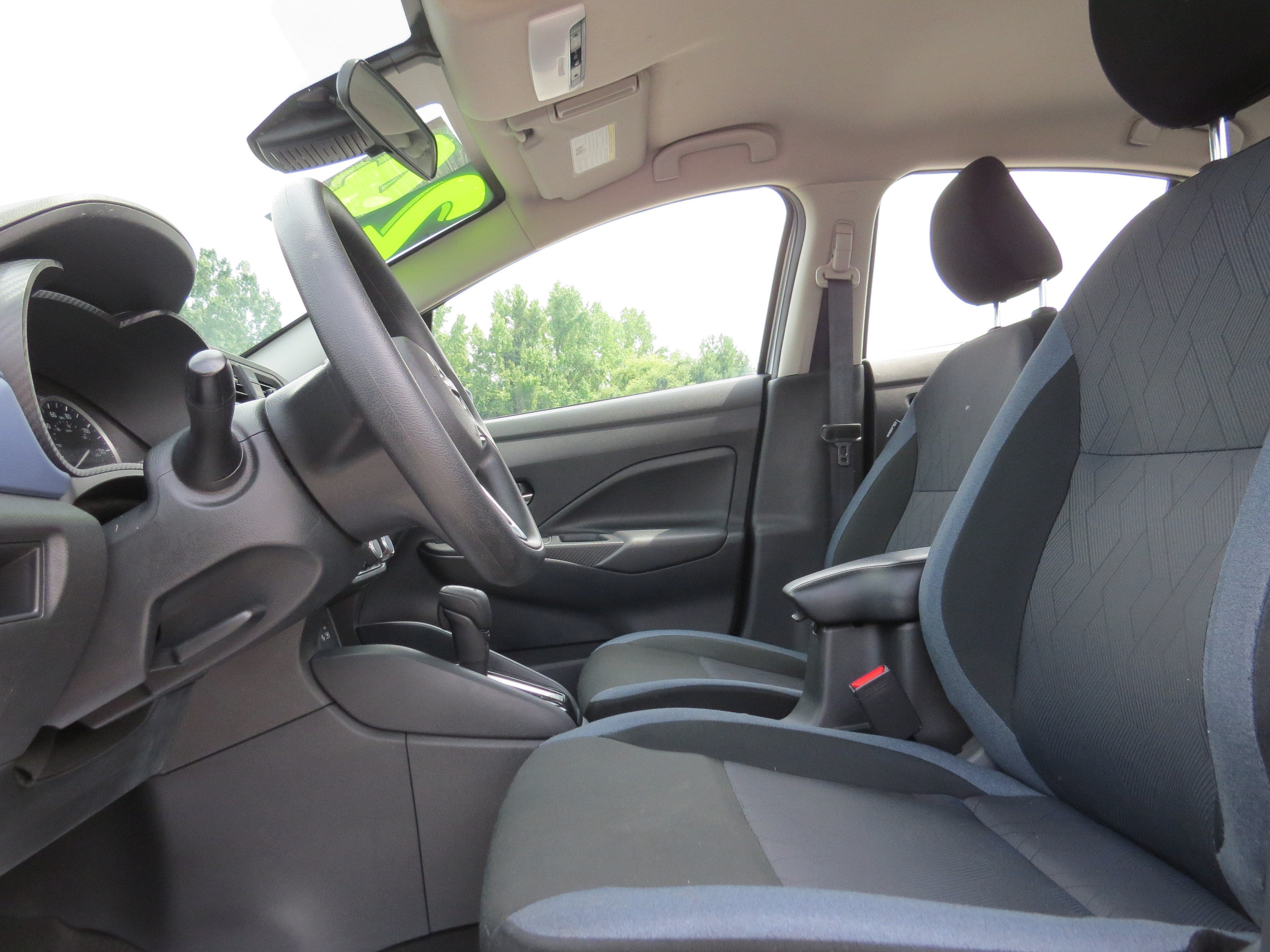 2024 Nissan Versa SV