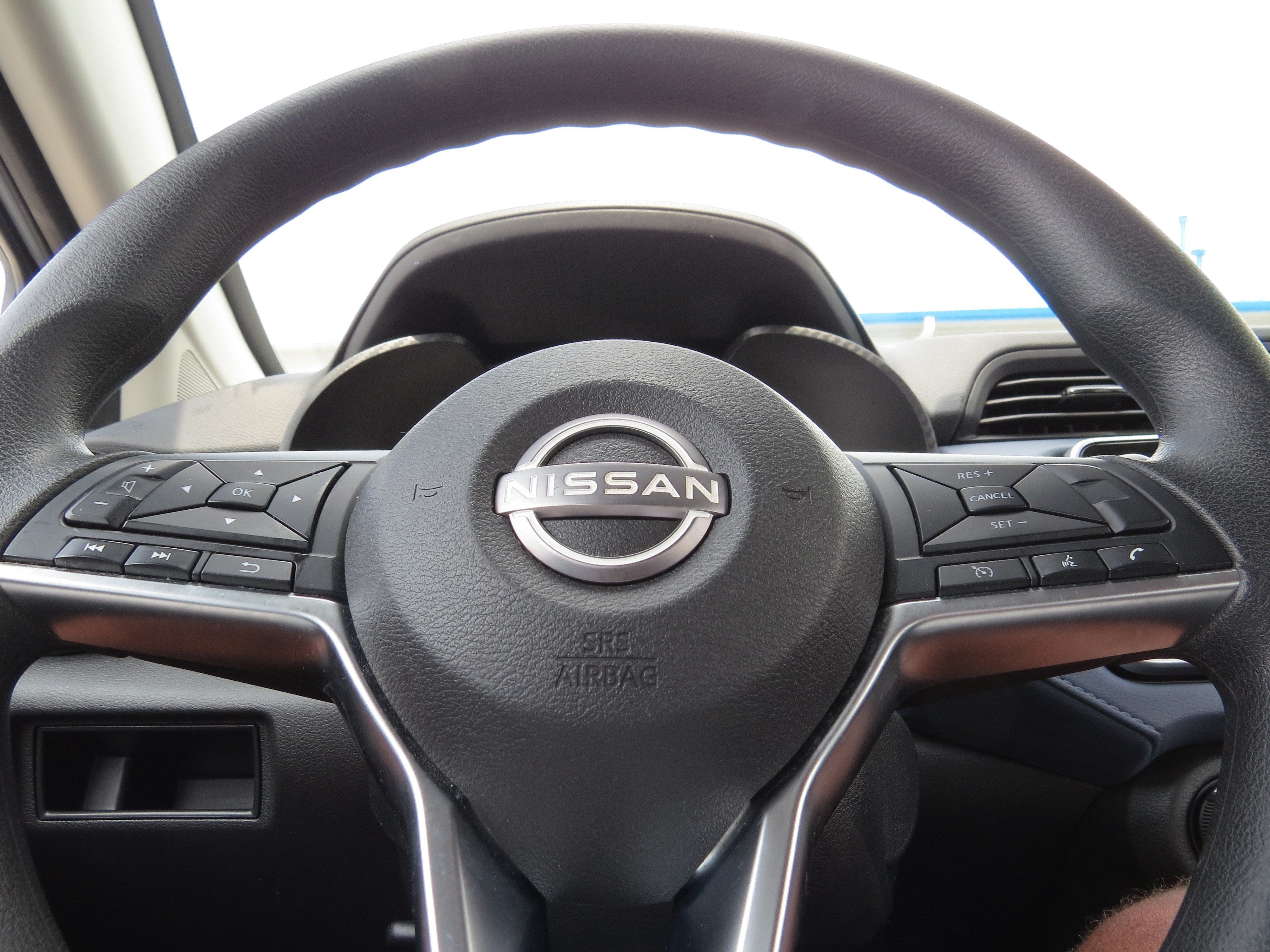 2024 Nissan Versa SV