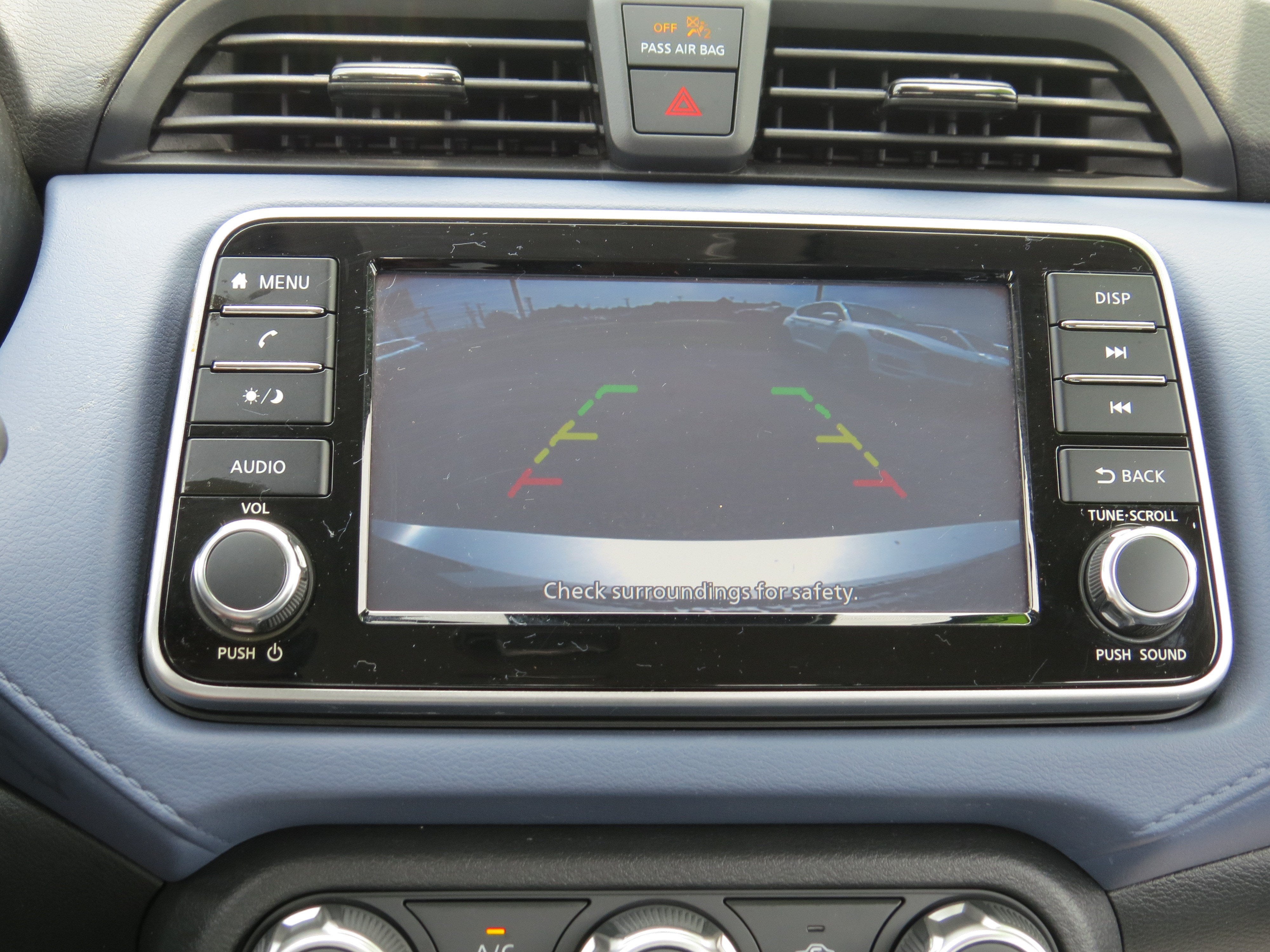 2024 Nissan Versa SV