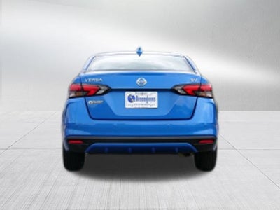 2021 Nissan Versa SV Xtronic CVT
