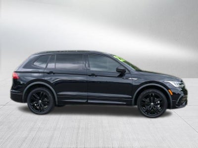 2022 Volkswagen Tiguan 2.0T SE R-Line Black