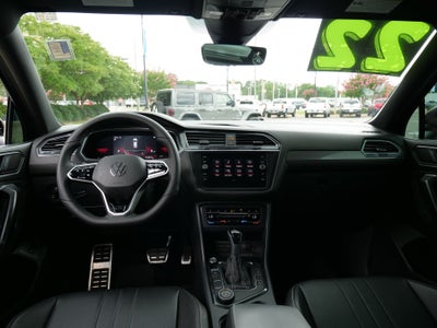 2022 Volkswagen Tiguan 2.0T SE R-Line Black