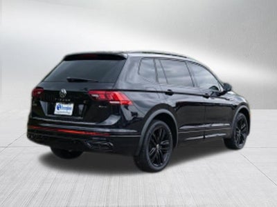 2022 Volkswagen Tiguan 2.0T SE R-Line Black