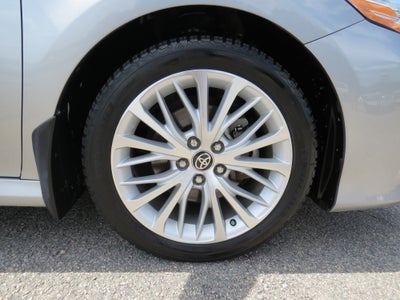 2020 Toyota Camry XLE Hybrid