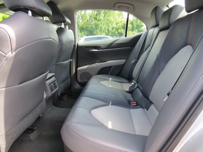 2020 Toyota Camry XLE Hybrid
