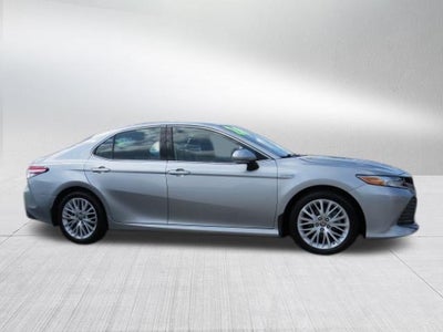 2020 Toyota Camry XLE Hybrid