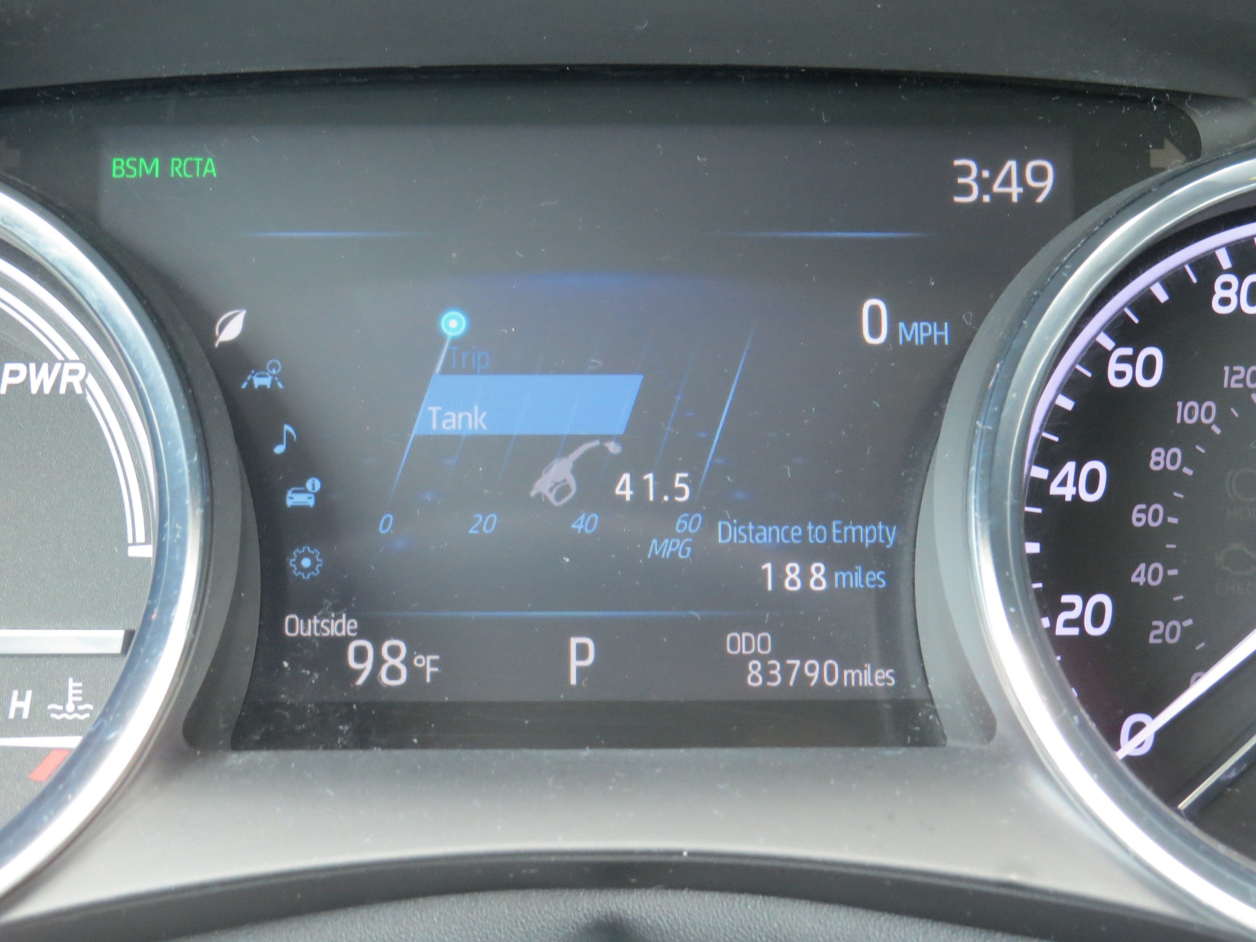 2020 Toyota Camry XLE Hybrid