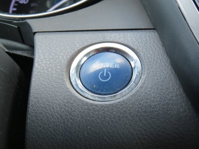 2020 Toyota Camry XLE Hybrid