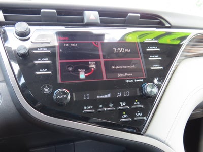 2020 Toyota Camry XLE Hybrid
