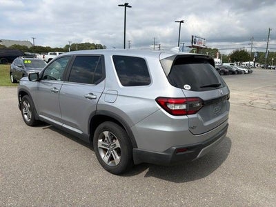 2023 Honda Pilot 2WD EX-L 8 Passenger