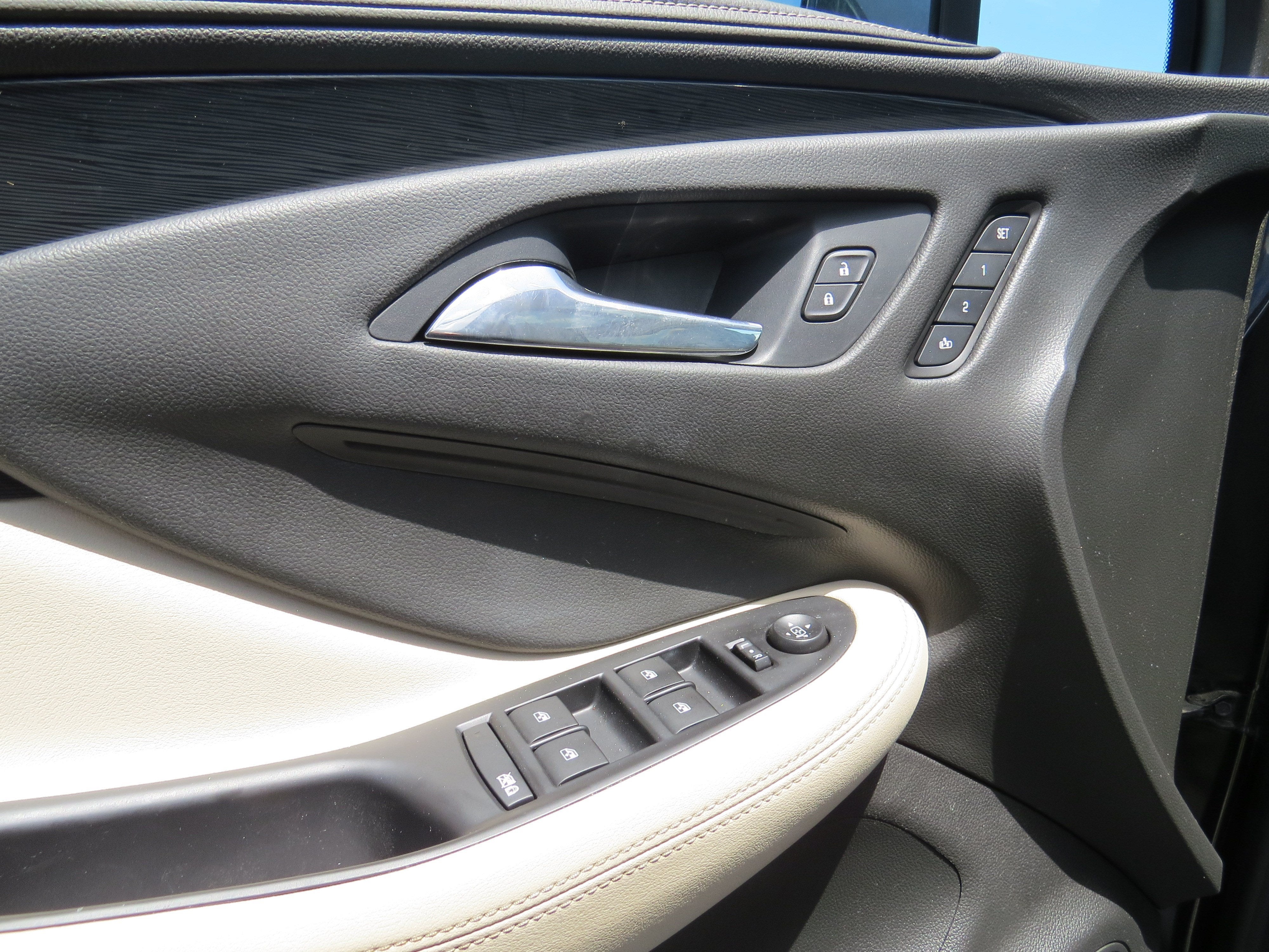 2018 Buick Envision Essence