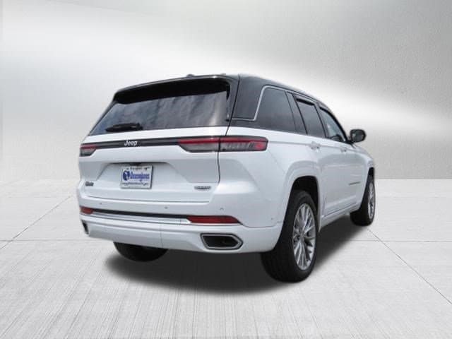 2023 Jeep Grand Cherokee Summit
