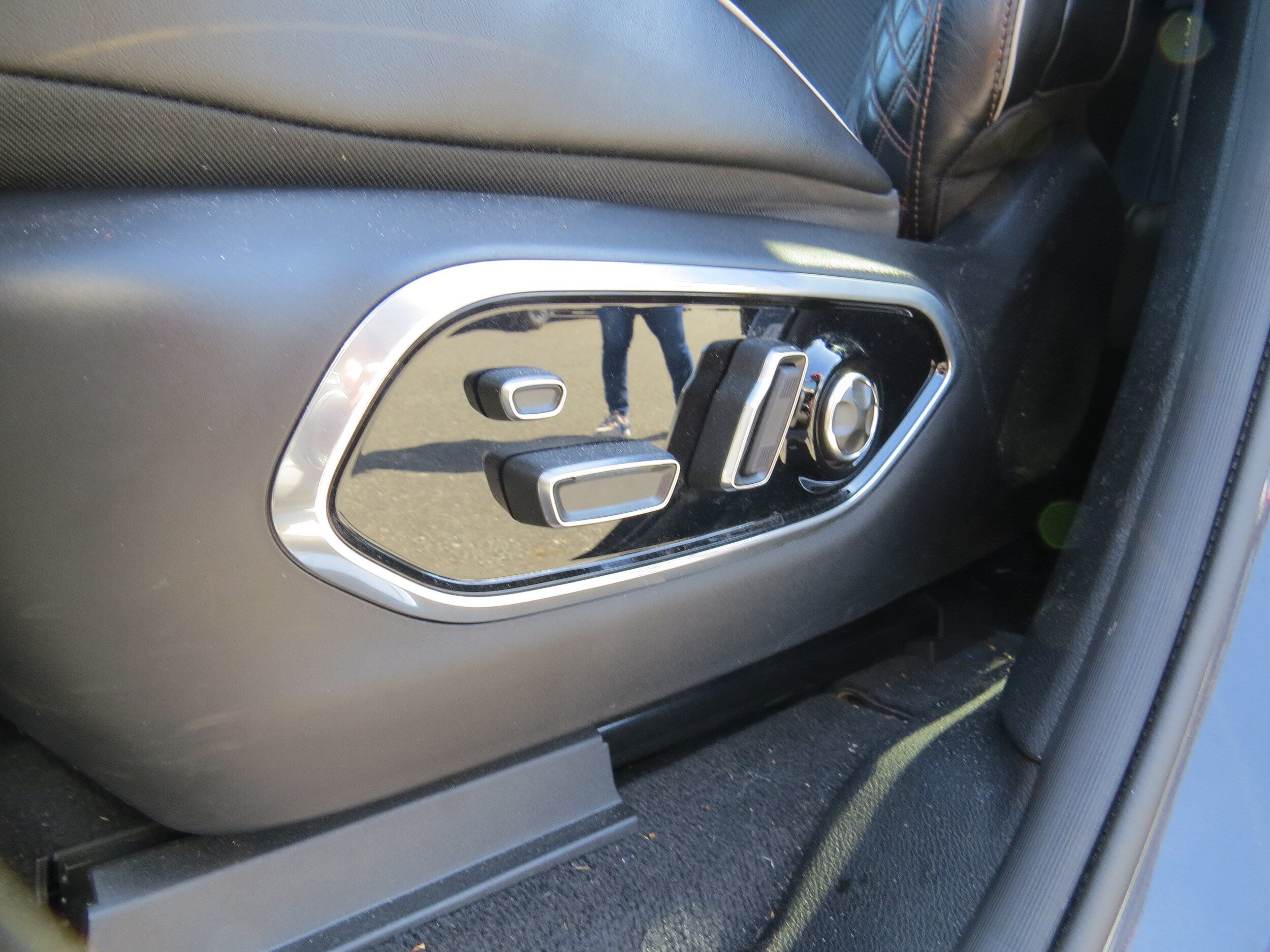 2022 Jeep Grand Cherokee Summit