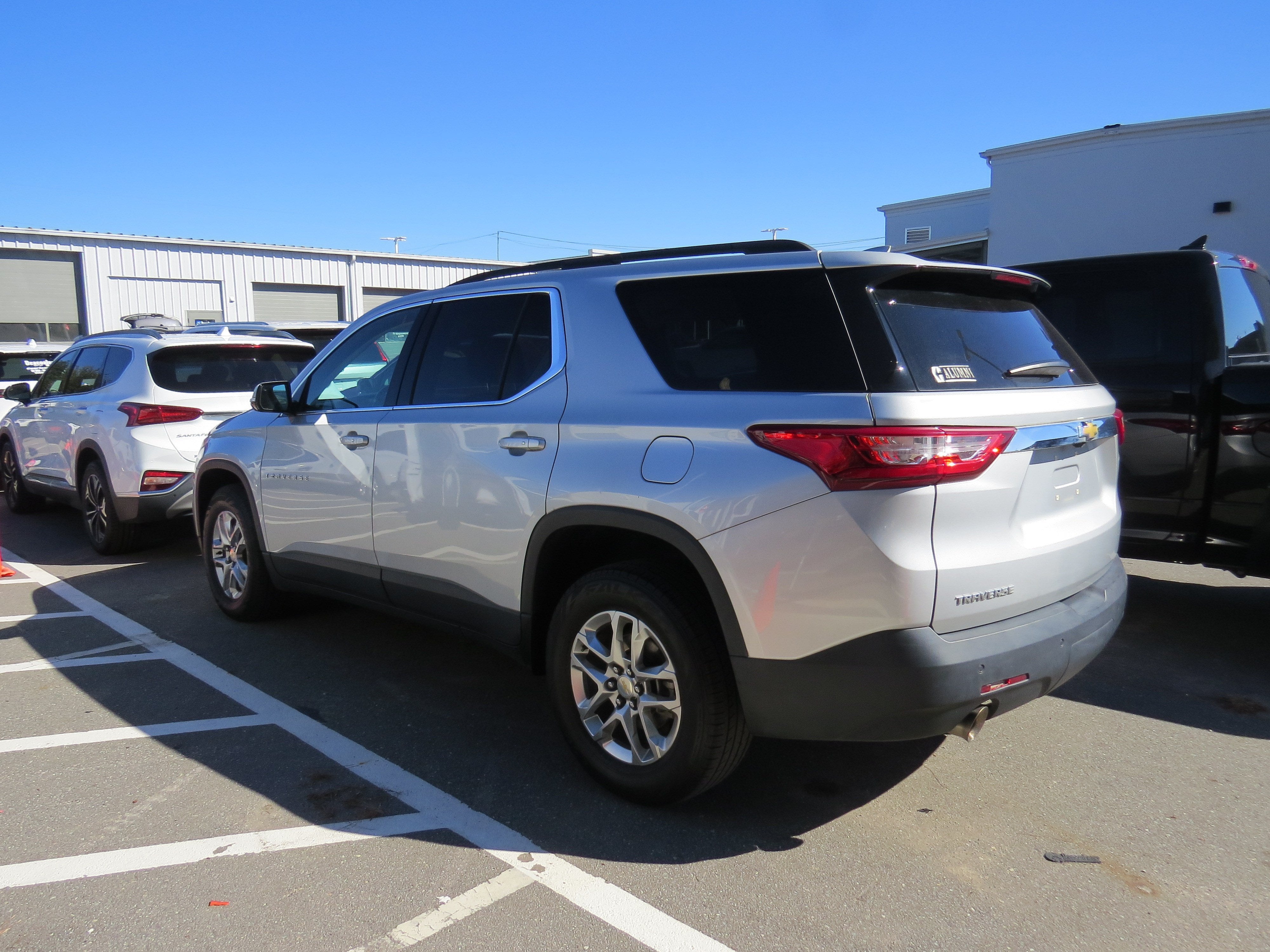 2020 Chevrolet Traverse LT Cloth w/1LT