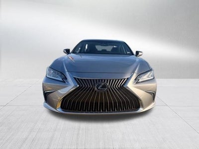 2019 Lexus ES 