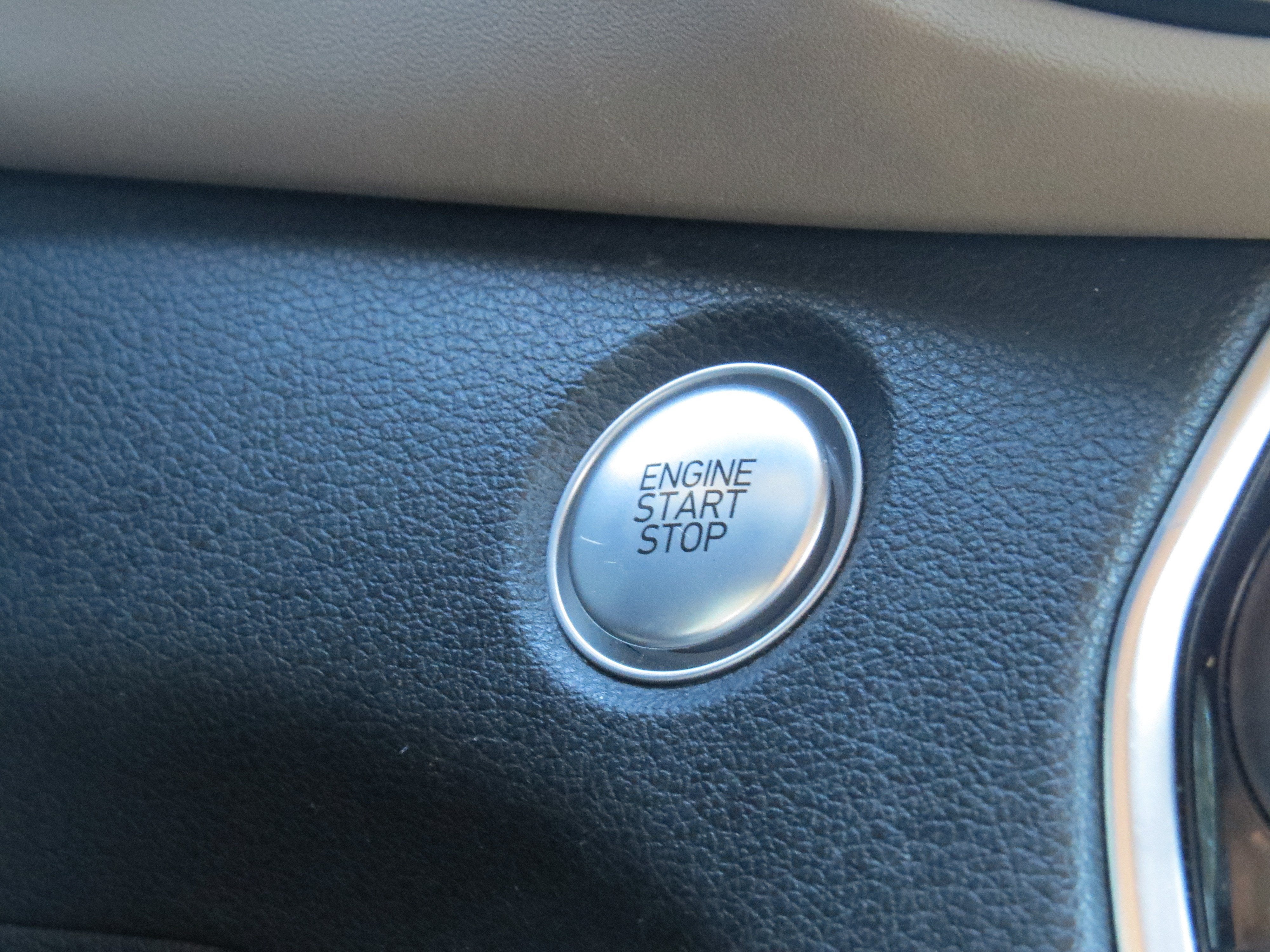 2019 Hyundai Santa Fe Ultimate 2.0T